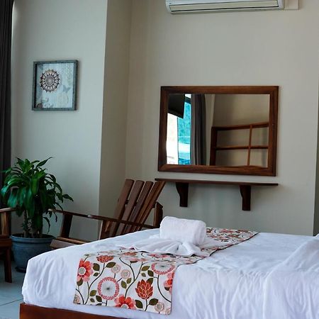 Puerta Del Cielo Quepos Hotel Ngoại thất bức ảnh