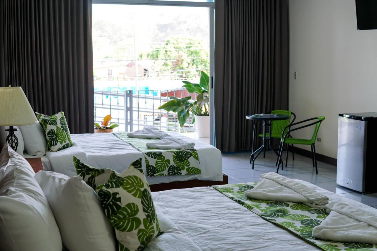 Puerta Del Cielo Quepos Hotel Ngoại thất bức ảnh