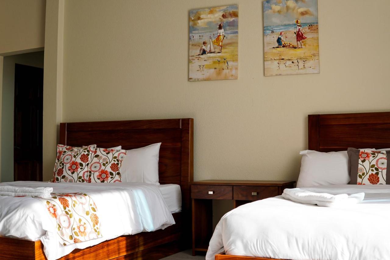 Puerta Del Cielo Quepos Hotel Ngoại thất bức ảnh