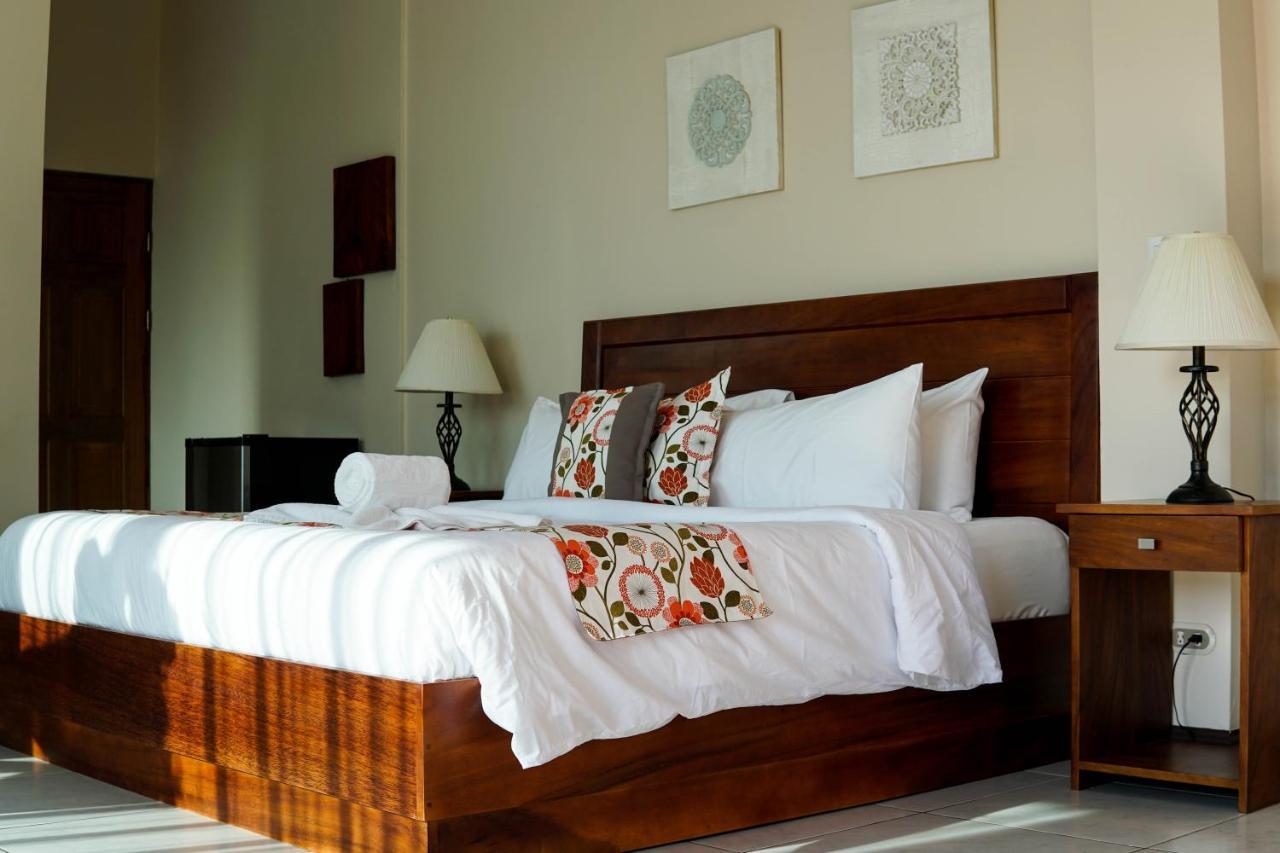 Puerta Del Cielo Quepos Hotel Ngoại thất bức ảnh