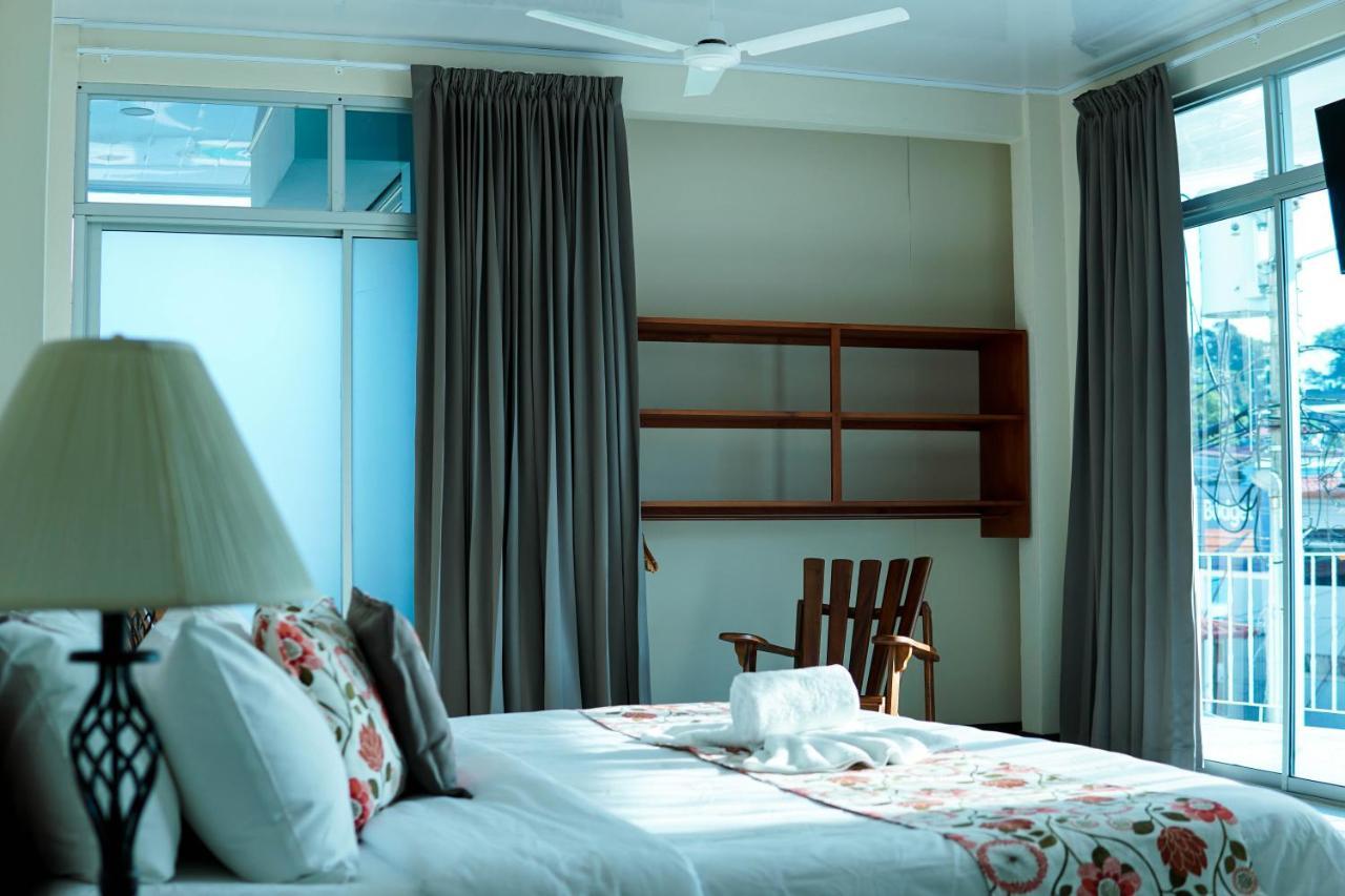 Puerta Del Cielo Quepos Hotel Ngoại thất bức ảnh