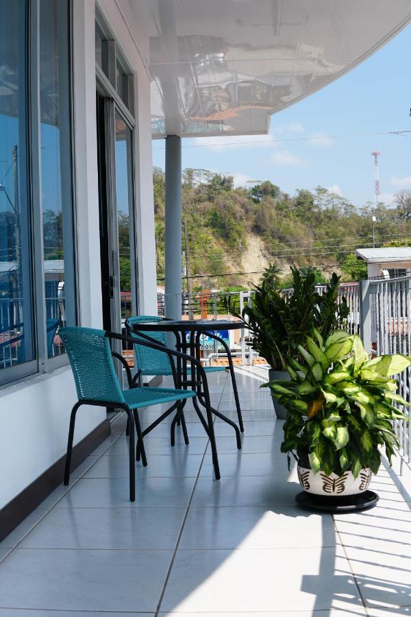 Puerta Del Cielo Quepos Hotel Ngoại thất bức ảnh