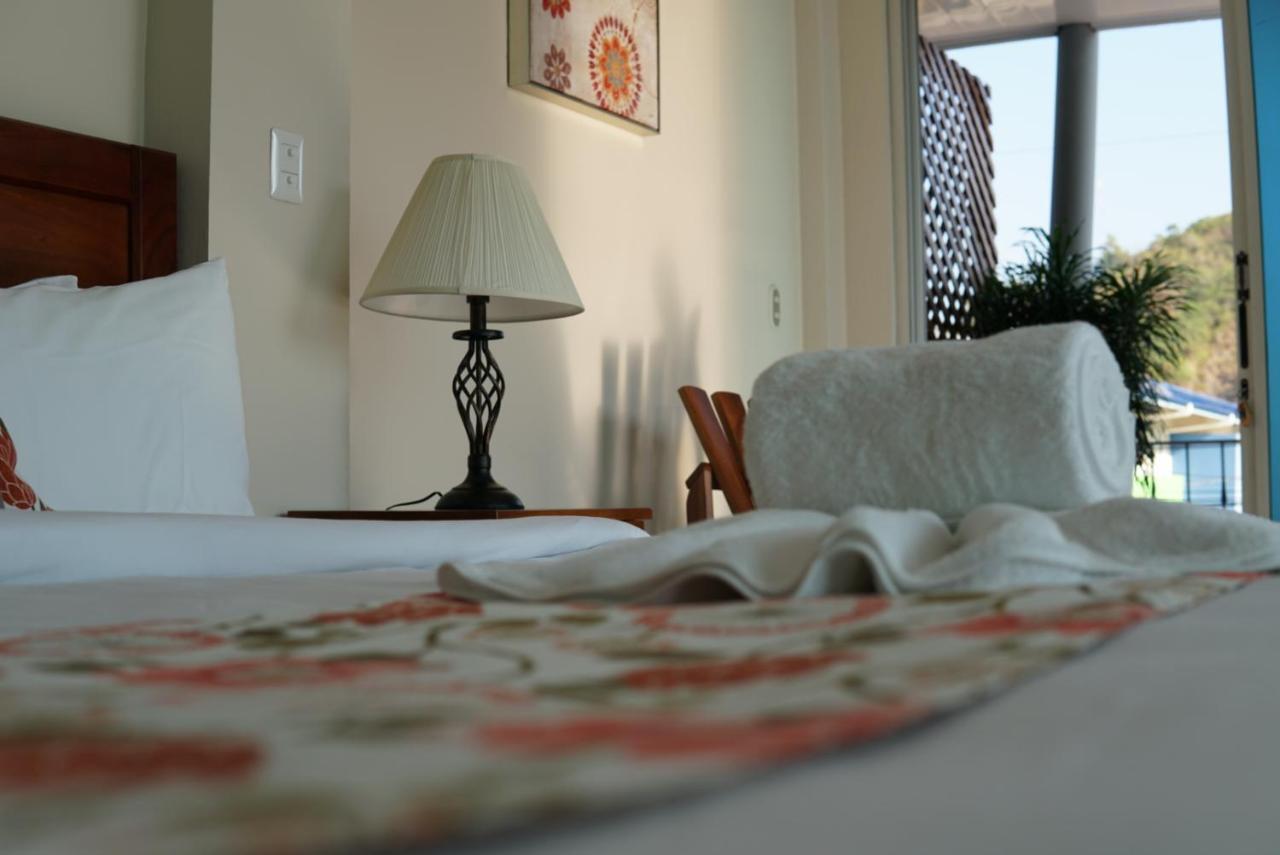 Puerta Del Cielo Quepos Hotel Ngoại thất bức ảnh